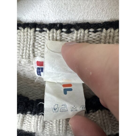 Vintage FILA Women’s Wool Sweater L Made in Hong Kong 80s 90s Geometric Knit Ski - Picture 4 of 7